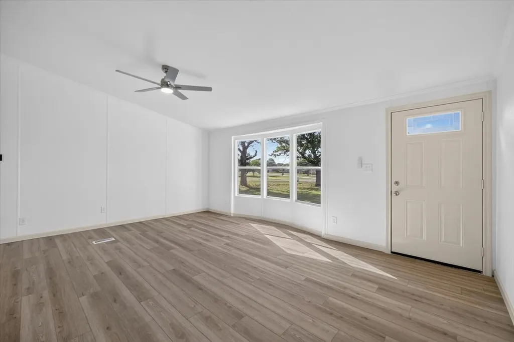 6001 Overbrook Farm Lane Joshua TX 76058