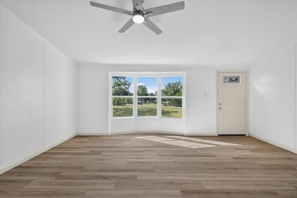 6001 Overbrook Farm Lane Joshua TX 76058