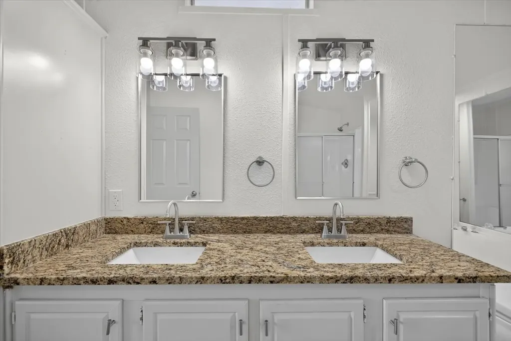 6001 Overbrook Farm Lane Joshua TX 76058