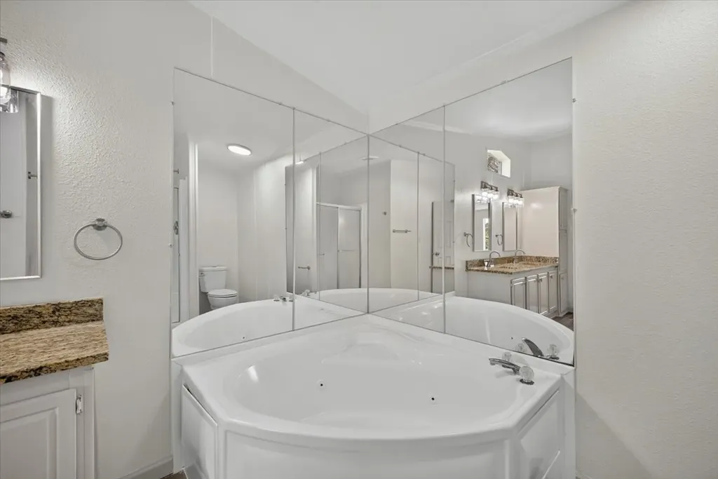 6001 Overbrook Farm Lane Joshua TX 76058