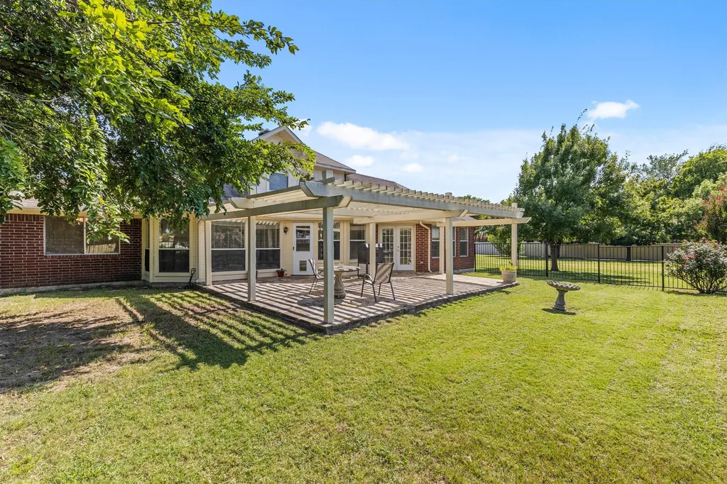 9 Horseman Drive Lucas TX 75002