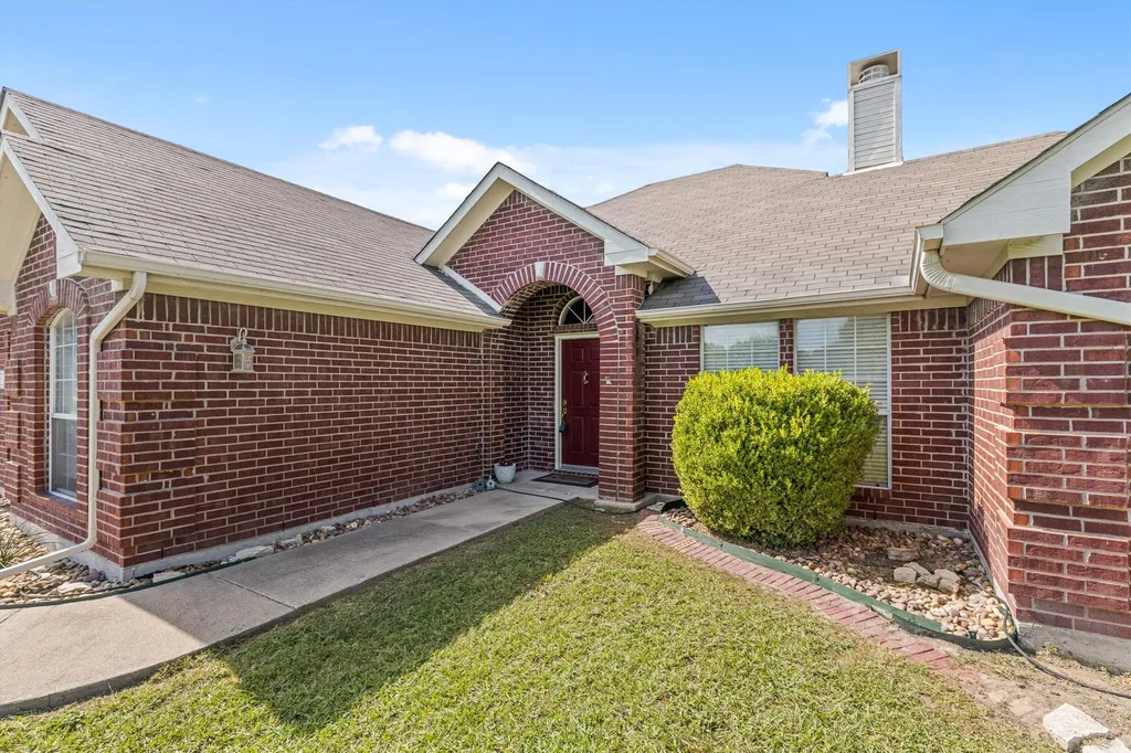 9 Horseman Drive Lucas TX 75002
