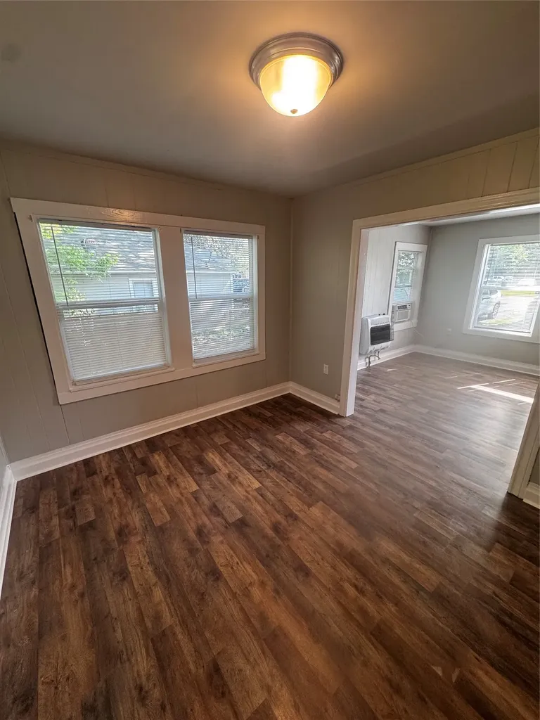 127 Frances Street Mineola TX 75773