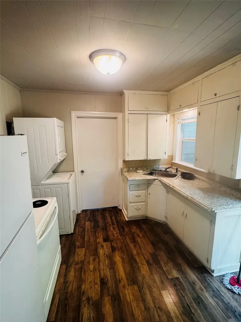127 Frances Street Mineola TX 75773