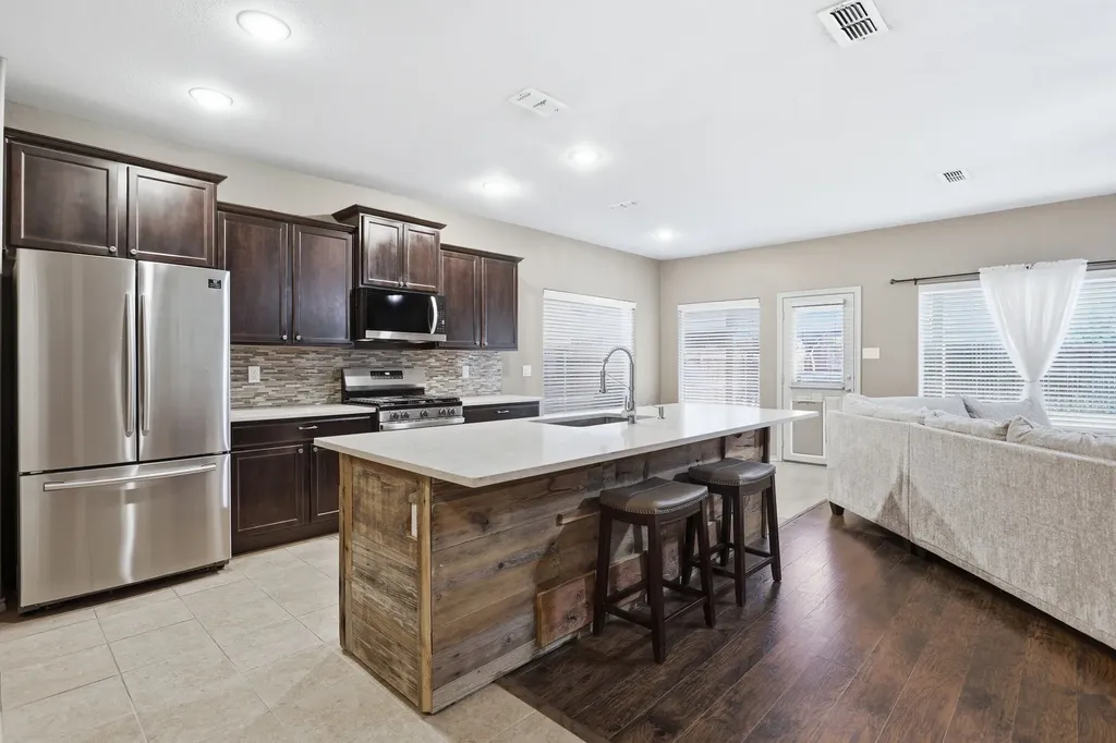 1817 Potrillo Lane Fort Worth TX 76131