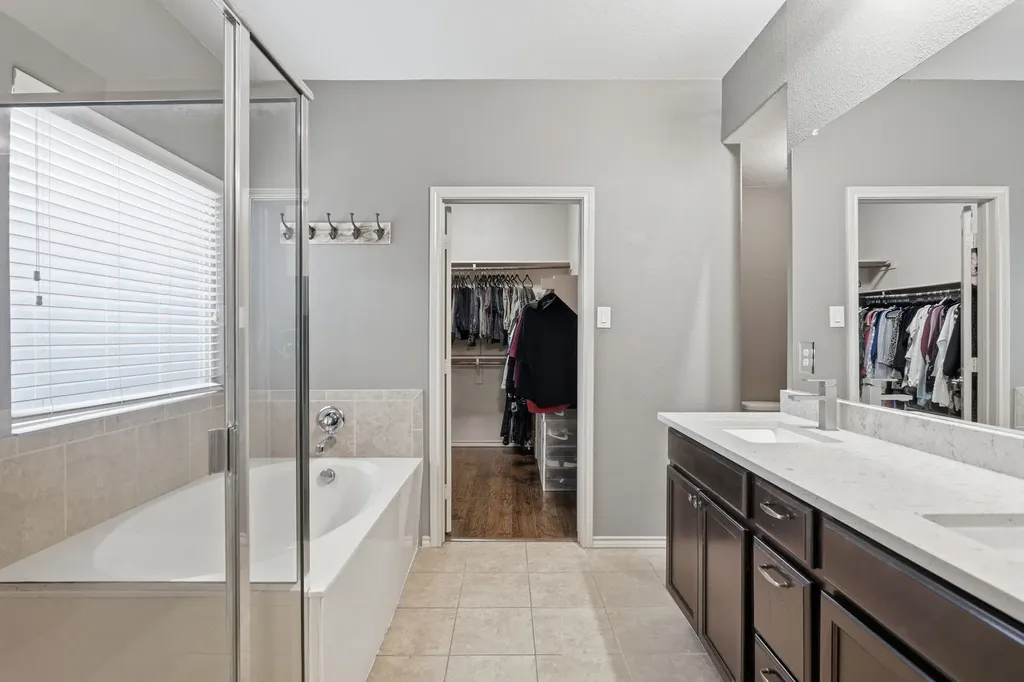 1817 Potrillo Lane Fort Worth TX 76131