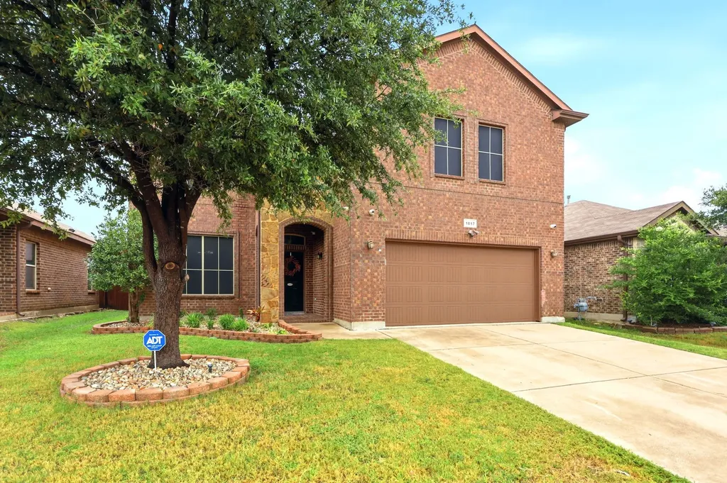 1817 Potrillo Lane Fort Worth TX 76131