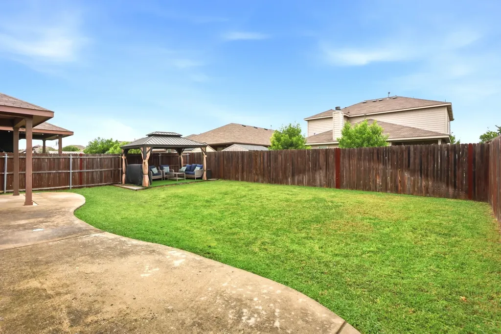 1817 Potrillo Lane Fort Worth TX 76131