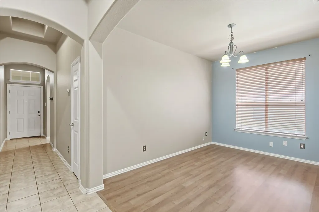 1728 Mercer Way Savannah TX 76227