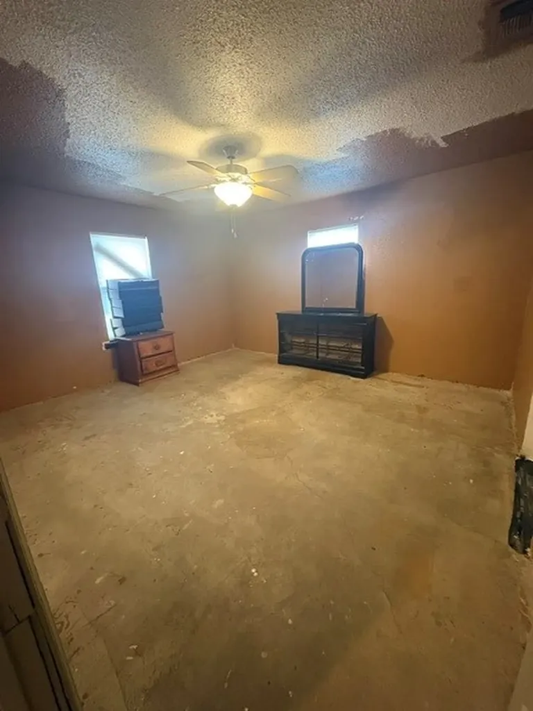 2800 24th Street Fort Worth TX 76106