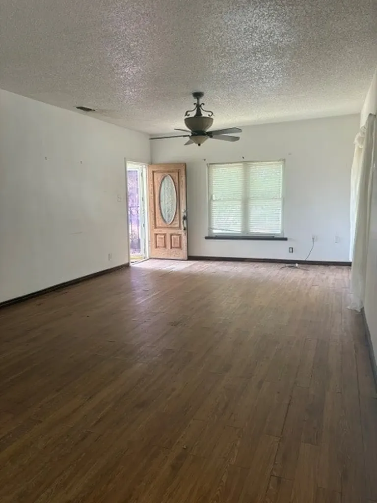 2800 24th Street Fort Worth TX 76106