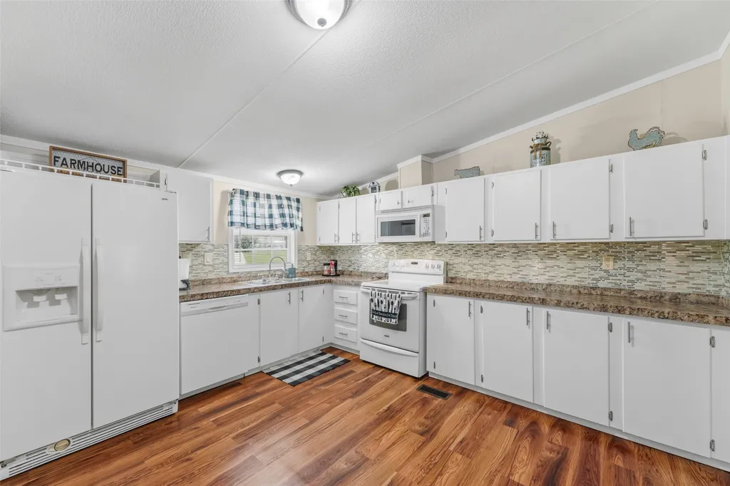 542 Private Road 4906 Haslet TX 76052