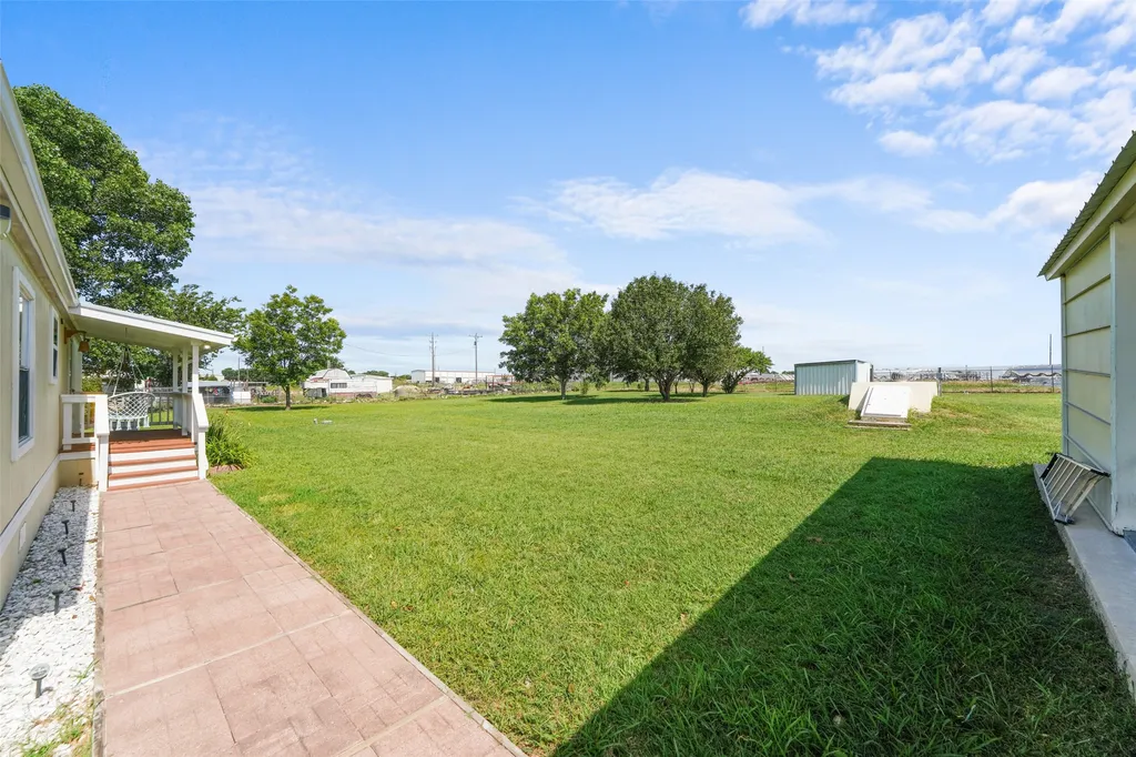 542 Private Road 4906 Haslet TX 76052