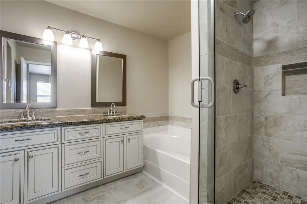 6809 Bear Hollow Lane Watauga TX 76137