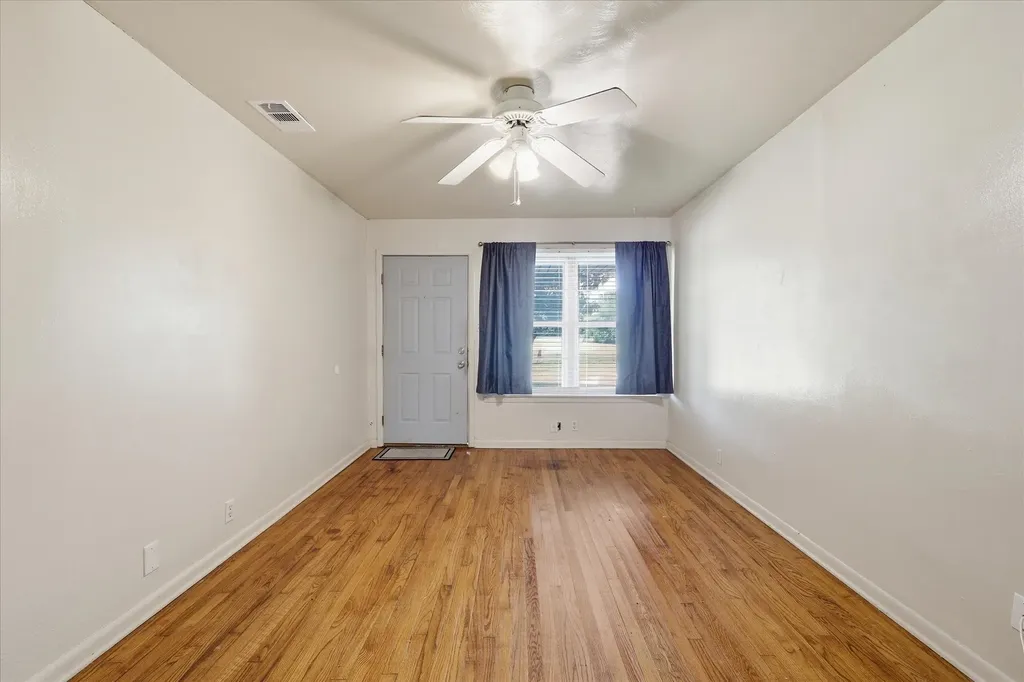 1005 Monterey Drive Denton TX 76209