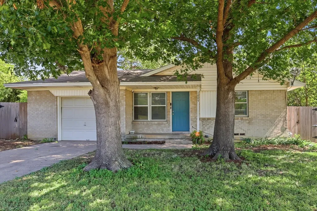 1005 Monterey Drive Denton TX 76209