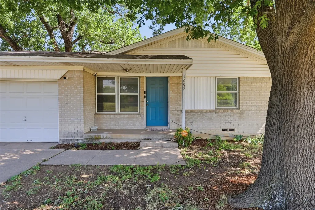 1005 Monterey Drive Denton TX 76209