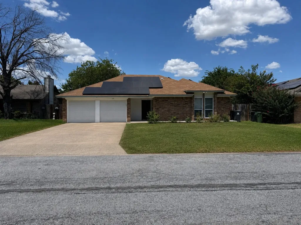 109 Colony Drive Arlington TX 76002