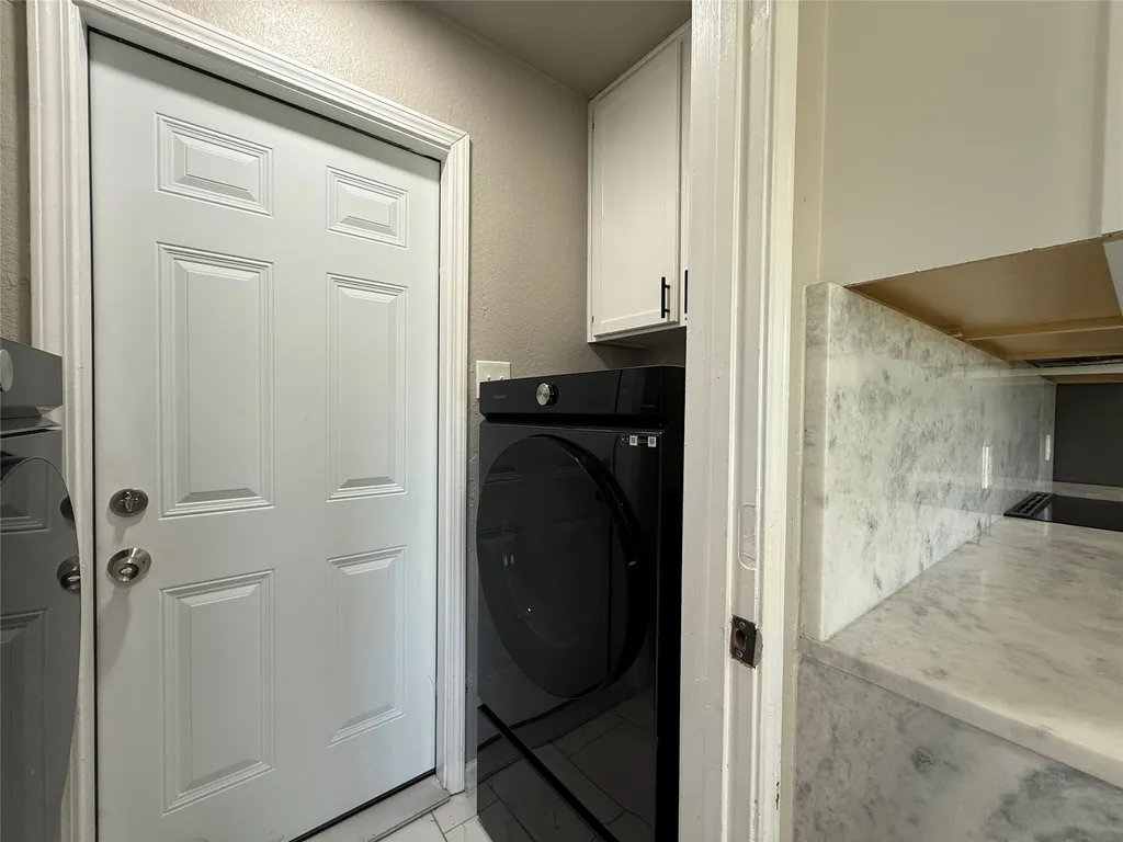 109 Colony Drive Arlington TX 76002