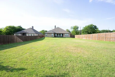201 W 4th Street Keene TX 76059