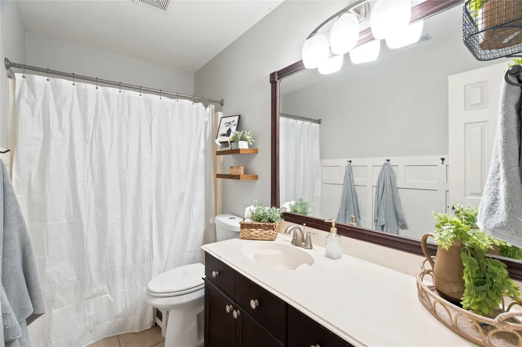 4828 Deal Drive Fort Worth TX 76135