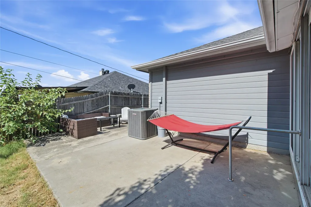 4828 Deal Drive Fort Worth TX 76135
