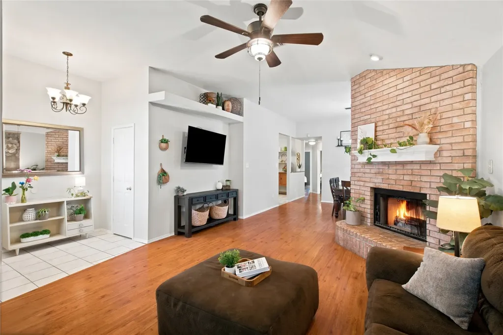 4828 Deal Drive Fort Worth TX 76135
