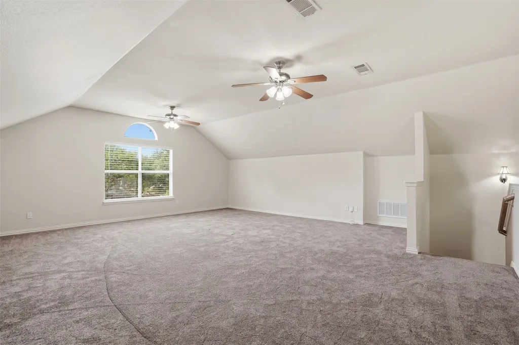 517 Acorn Court Saginaw TX 76179