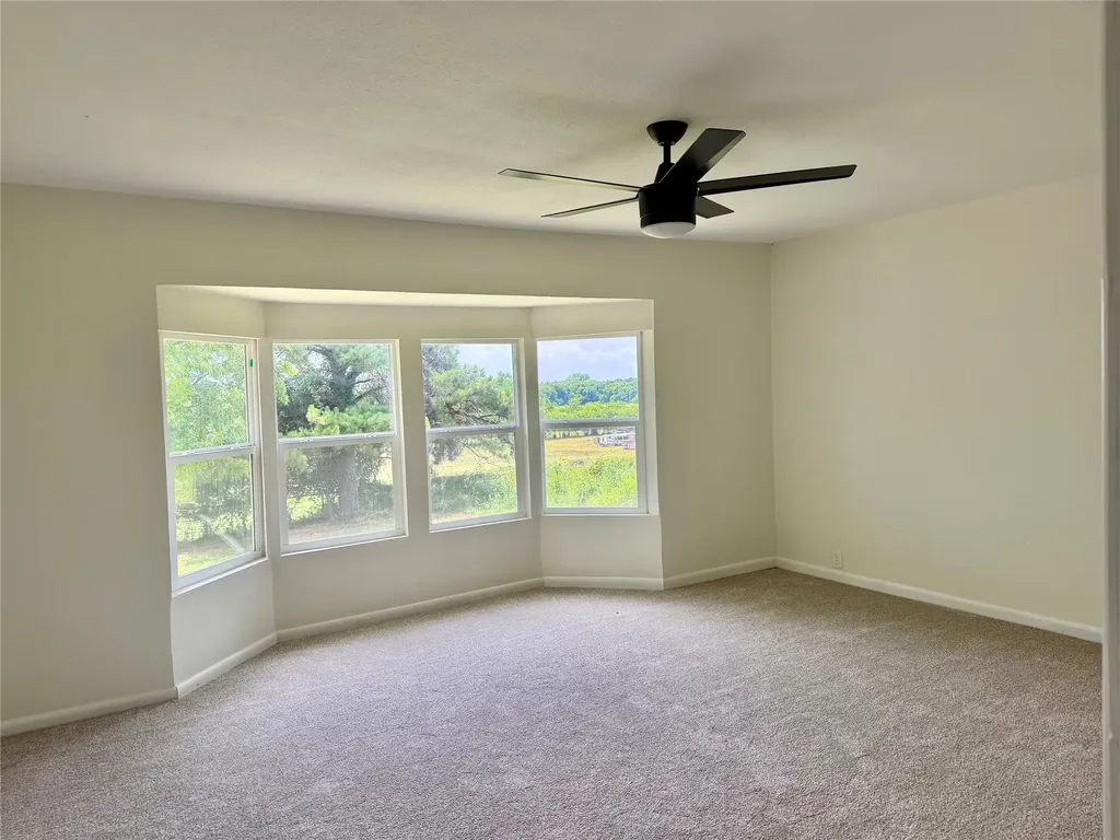 1102 Chilton Street Weatherford TX 76086