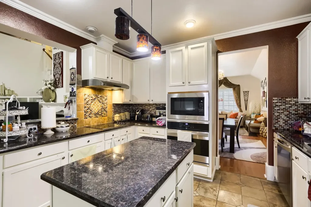 5717 Greenway Drive Rowlett TX 75089
