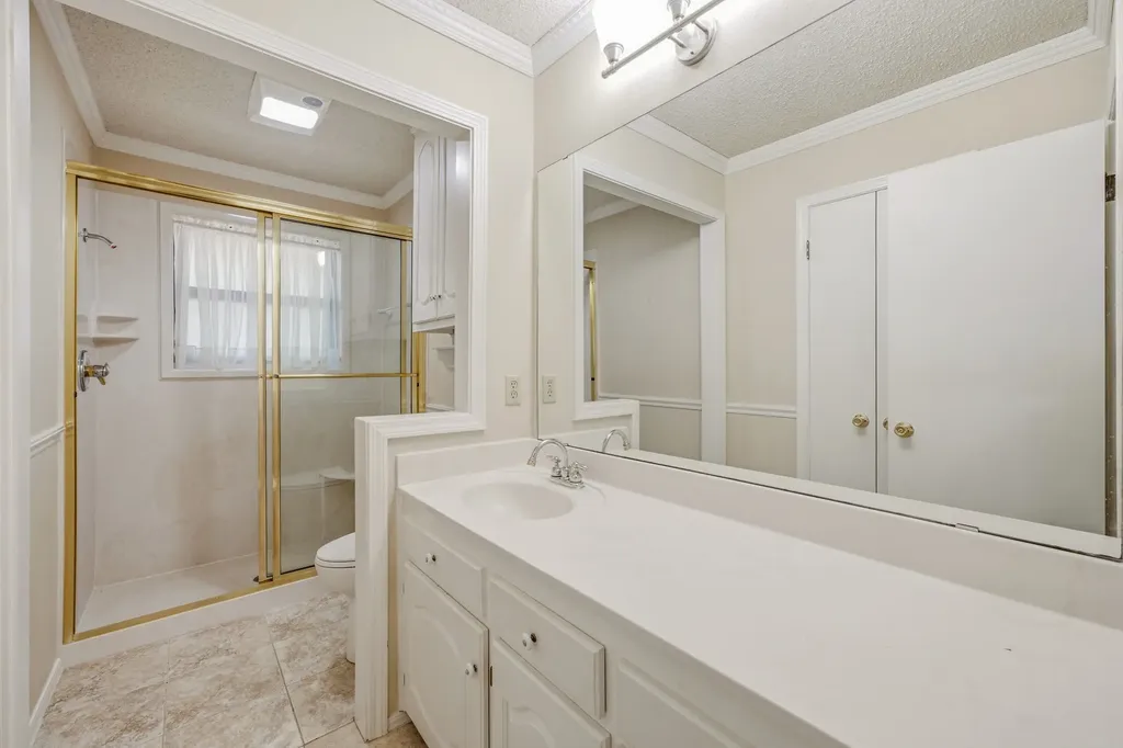 1513 Mimosa Circle Graham TX 76450