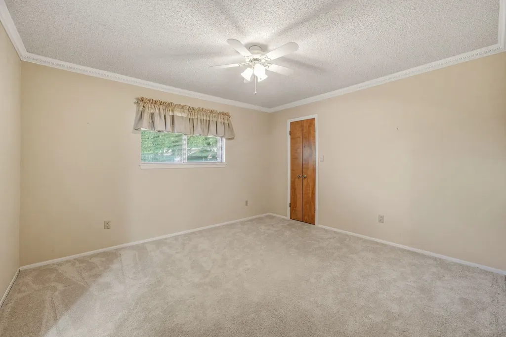 1513 Mimosa Circle Graham TX 76450
