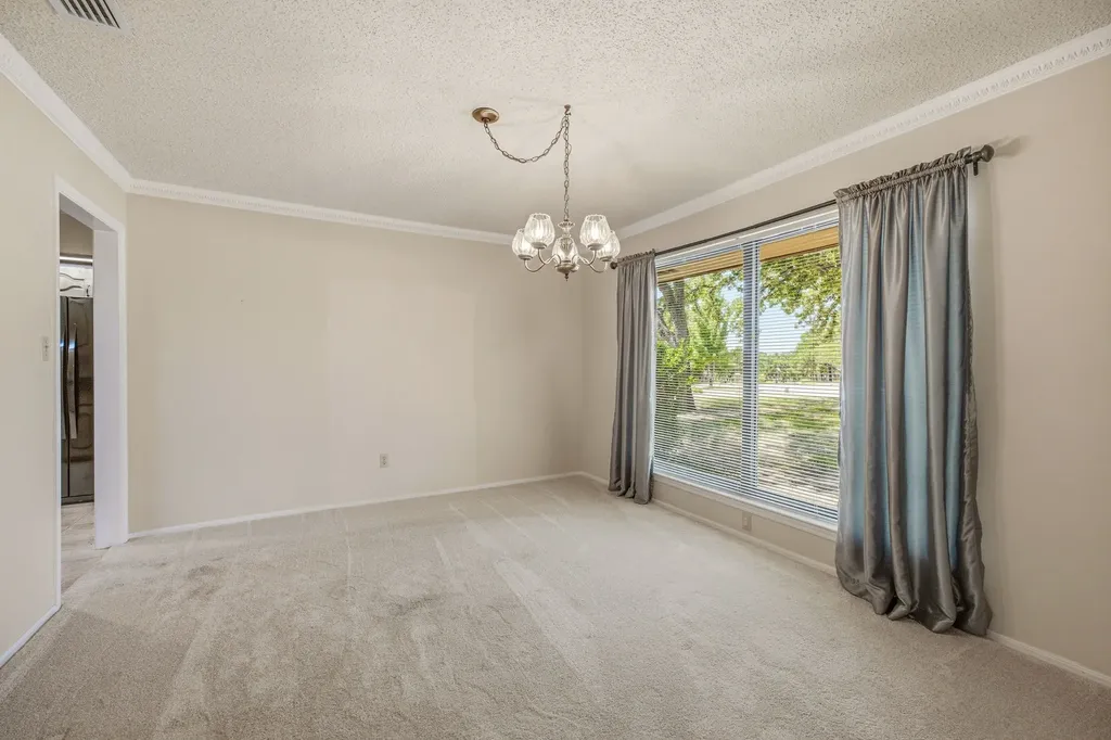 1513 Mimosa Circle Graham TX 76450