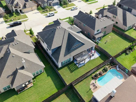 521 Ridgewater Trail Fort Worth TX 76131