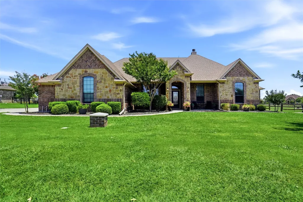 14216 Lucille Drive Newark TX 76071