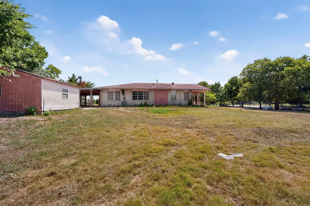 1301 Ballard Road Seagoville TX 75159