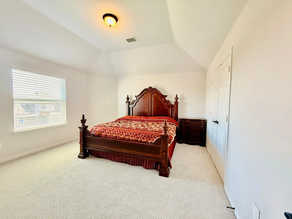 214 Tradd Street Glenn Heights TX 75154