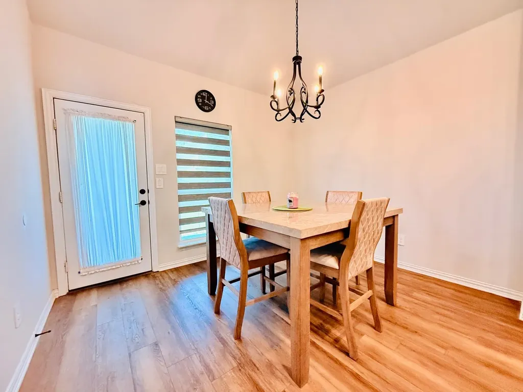 214 Tradd Street Glenn Heights TX 75154