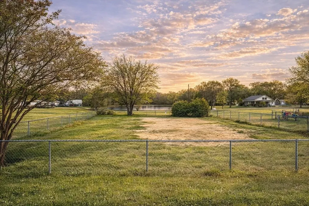 381 Cheyenne Quitman TX 75783