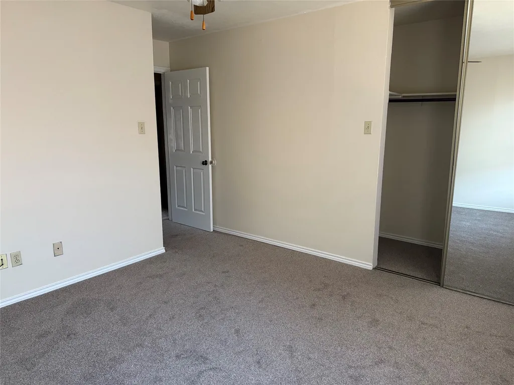 1294 Speight Avenue Waco TX 76706
