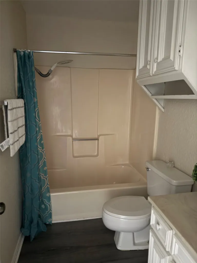 1294 Speight Avenue Waco TX 76706