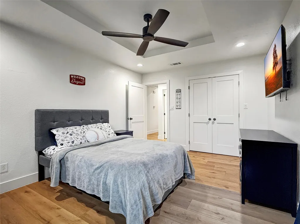 2143 Vz County Road 4106 Canton TX 75103