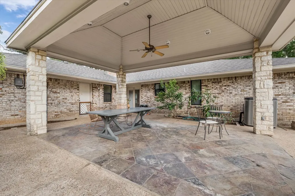 7101 Country Club Road Waco TX 76710