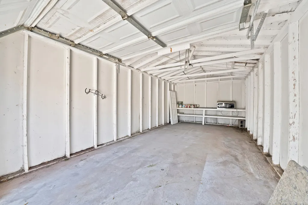 2724 E 12th Street Fort Worth TX 76111