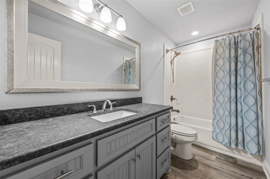 10112 Braided Briar Lane Waco TX 76712