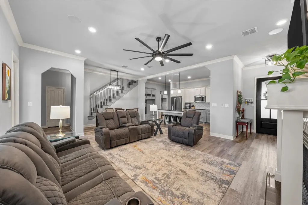 10112 Braided Briar Lane Waco TX 76712