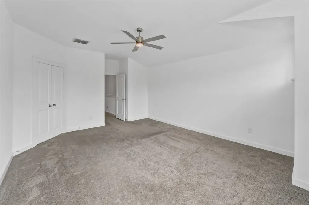 340 Oakbend Drive Lewisville TX 75067