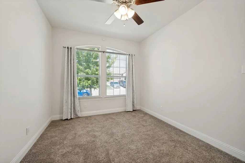 3020 Aransas Avenue Aubrey TX 76227