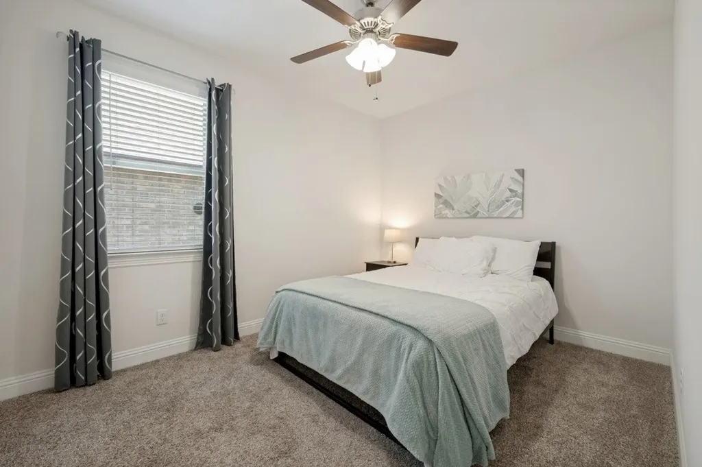 3020 Aransas Avenue Aubrey TX 76227