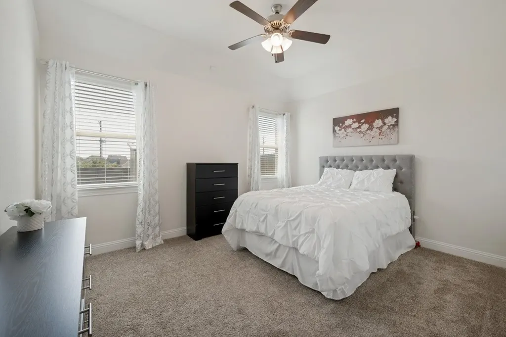 3020 Aransas Avenue Aubrey TX 76227